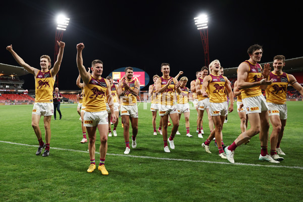 AFL 2024 First Semi Final - GWS v Brisbane - A-54049218
