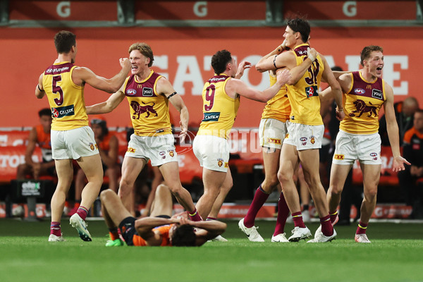 AFL 2024 First Semi Final - GWS v Brisbane - A-54052119
