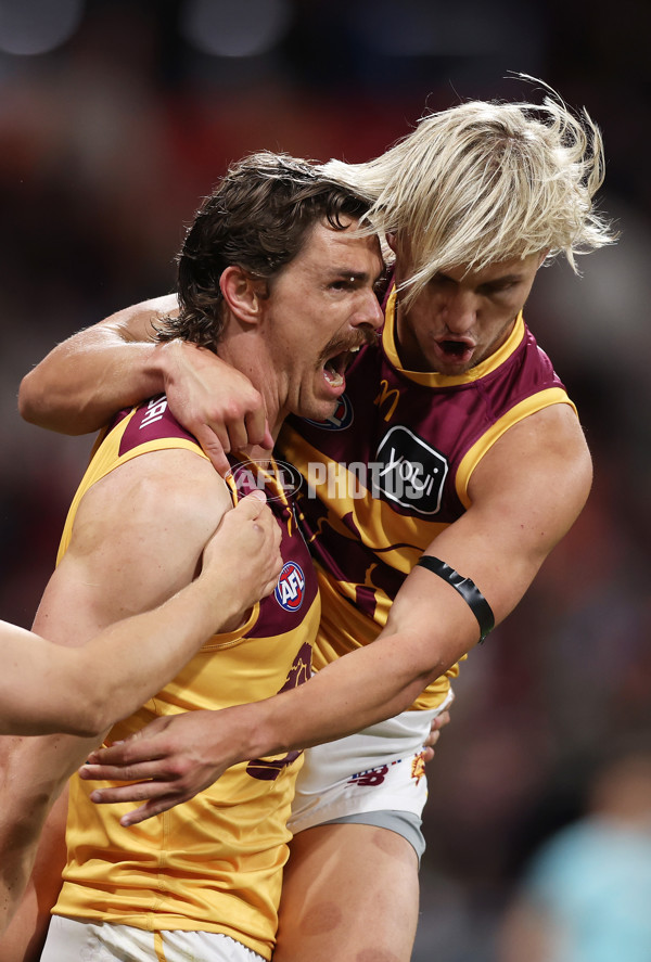 AFL 2024 First Semi Final - GWS v Brisbane - A-54052901