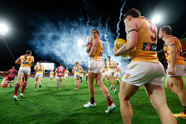AFL 2024 First Semi Final - GWS v Brisbane - A-54052938