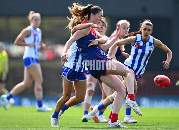 AFLW 2024 Round 03 - Melbourne v North Melbourne - A-54058330