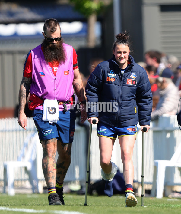 AFLW 2024 Round 03 - Adelaide v Hawthorn - A-54063955