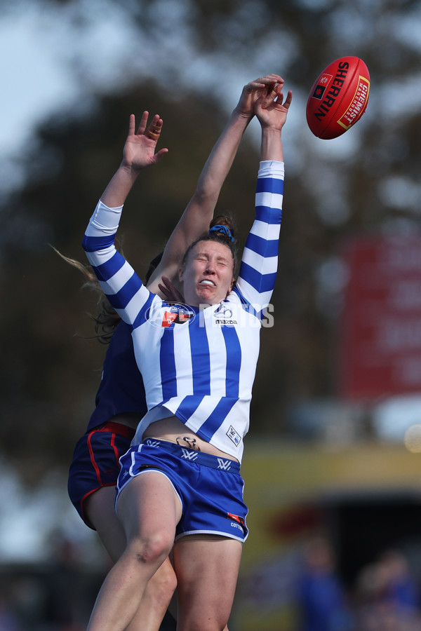 AFLW 2024 Round 03 - Melbourne v North Melbourne - A-54064999