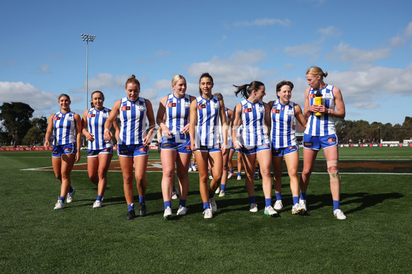 AFLW 2024 Round 03 - Melbourne v North Melbourne - A-54066356