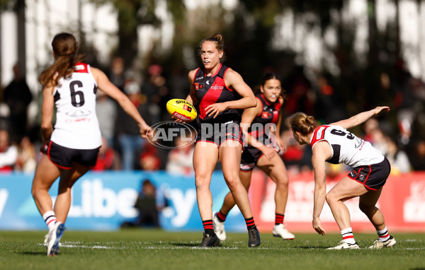 AFLW 2024 Round 03 - Essendon v St Kilda - A-54068506