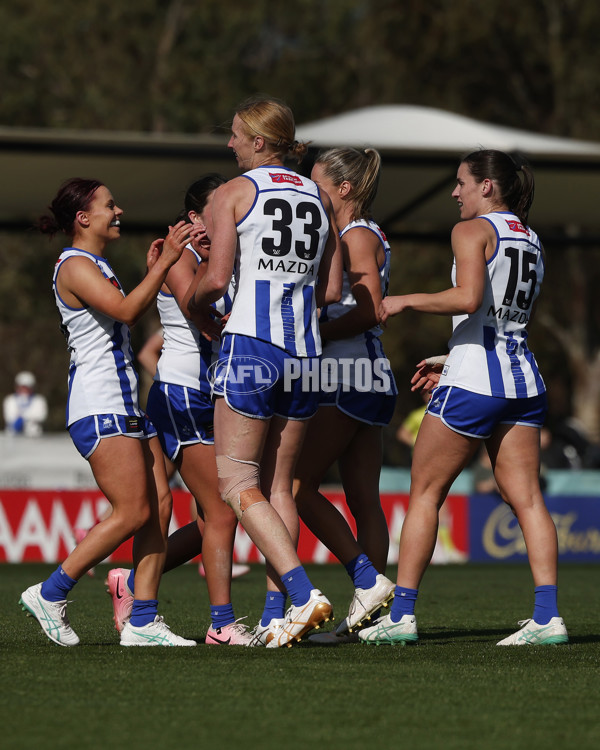 AFLW 2024 Round 03 - Melbourne v North Melbourne - A-54070983