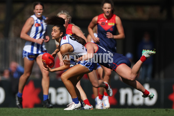 AFLW 2024 Round 03 - Melbourne v North Melbourne - A-54071490