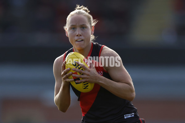 AFLW 2024 Round 03 - Essendon v St Kilda - A-54071501