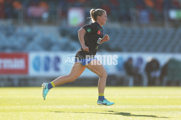 AFLW 2024 Round 03 - GWS v Gold Coast - A-54071545