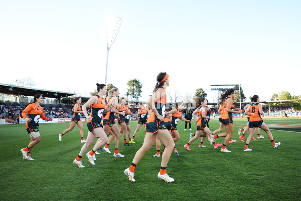 AFLW 2024 Round 03 - GWS v Gold Coast - A-54074177