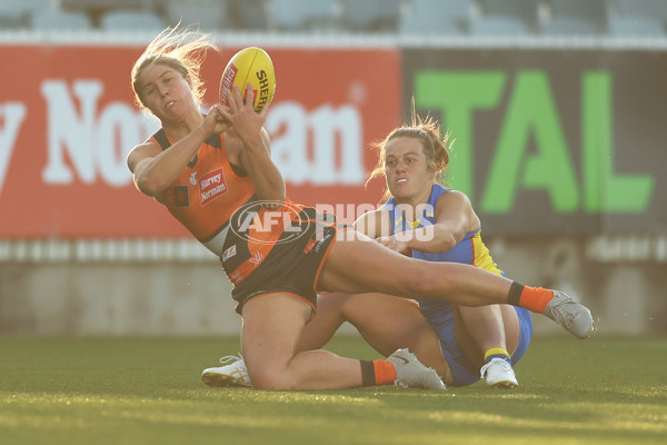 AFLW 2024 Round 03 - GWS v Gold Coast - A-54076497