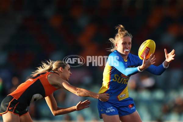 AFLW 2024 Round 03 - GWS v Gold Coast - A-54076504