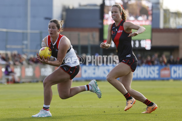 AFLW 2024 Round 03 - Essendon v St Kilda - A-54079038