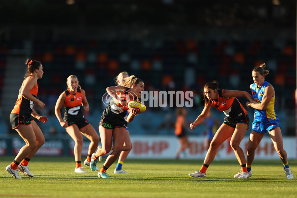 AFLW 2024 Round 03 - GWS v Gold Coast - A-54079042
