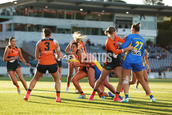 AFLW 2024 Round 03 - GWS v Gold Coast - A-54079056