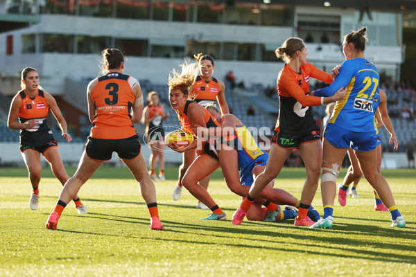 AFLW 2024 Round 03 - GWS v Gold Coast - A-54079057