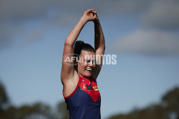 AFLW 2024 Round 03 - Melbourne v North Melbourne - A-54079066