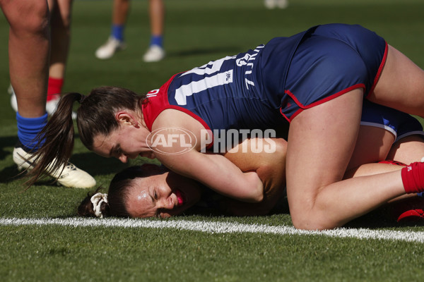 AFLW 2024 Round 03 - Melbourne v North Melbourne - A-54079076