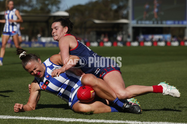 AFLW 2024 Round 03 - Melbourne v North Melbourne - A-54079077