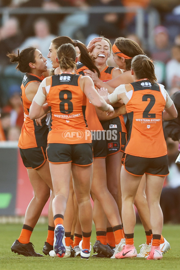 AFLW 2024 Round 03 - GWS v Gold Coast - A-54079118