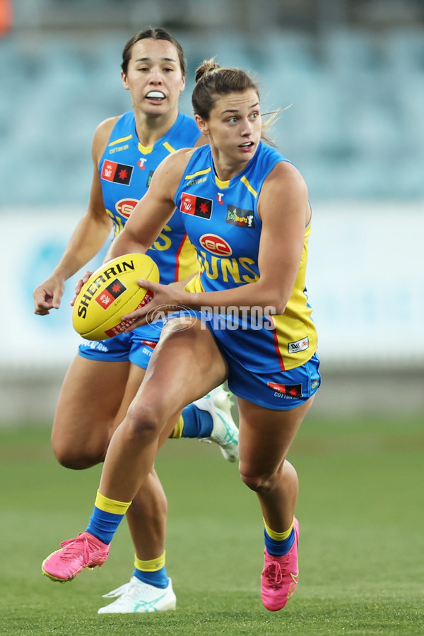 AFLW 2024 Round 03 - GWS v Gold Coast - A-54079134