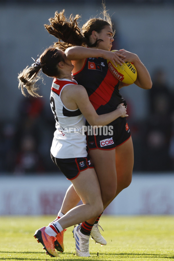 AFLW 2024 Round 03 - Essendon v St Kilda - A-54079754