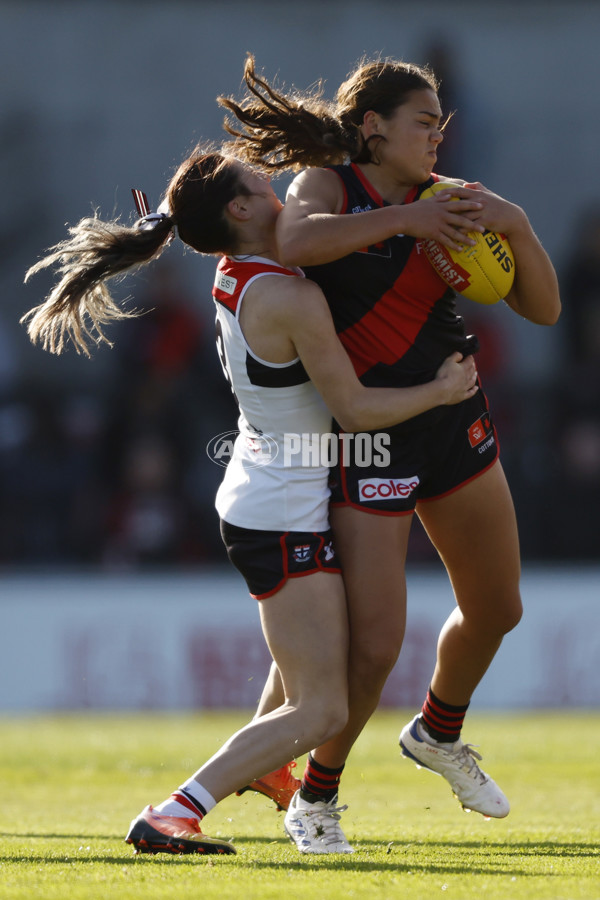 AFLW 2024 Round 03 - Essendon v St Kilda - A-54079756