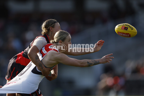 AFLW 2024 Round 03 - Essendon v St Kilda - A-54079760