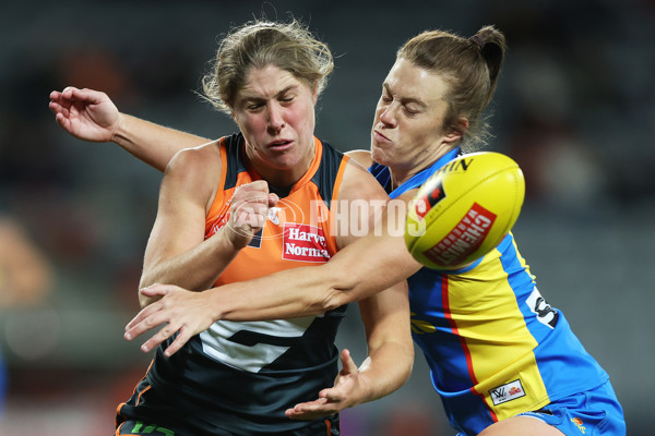 AFLW 2024 Round 03 - GWS v Gold Coast - A-54079800