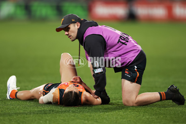 AFLW 2024 Round 03 - GWS v Gold Coast - A-54081312