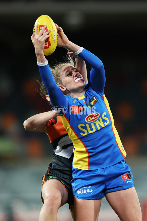 AFLW 2024 Round 03 - GWS v Gold Coast - A-54081316