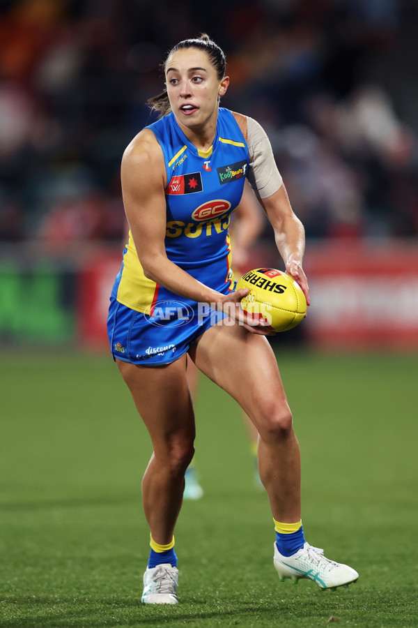 AFLW 2024 Round 03 - GWS v Gold Coast - A-54081322