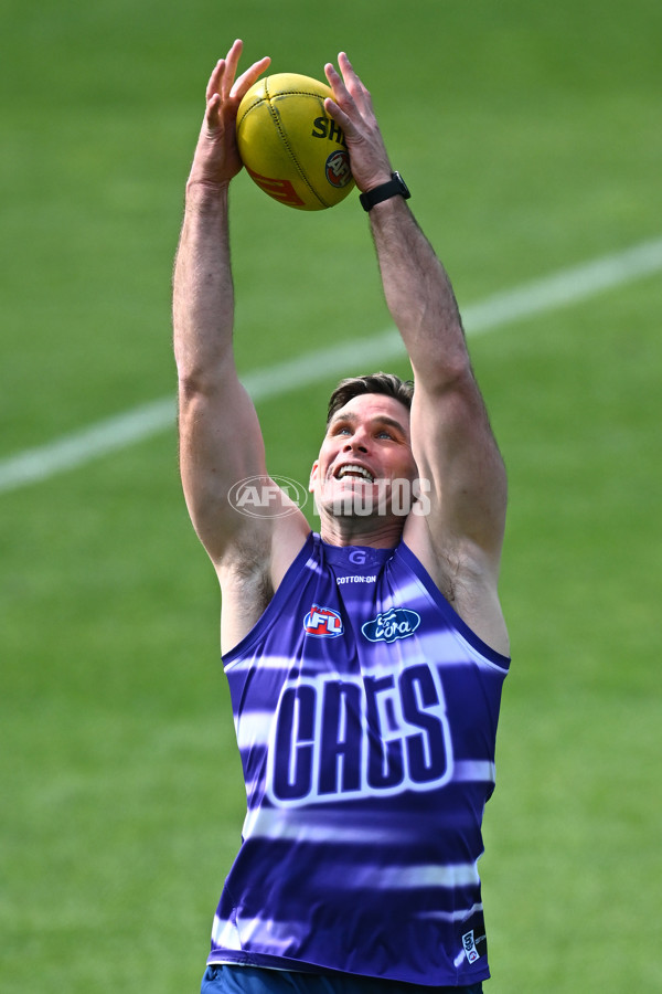 AFL 2024 Training - Geelong 160924 - A-54086834