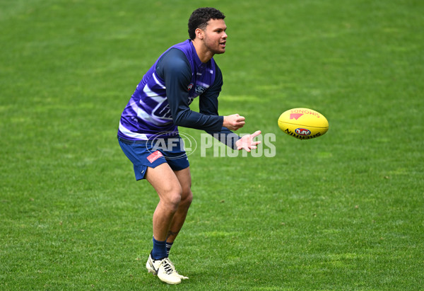 AFL 2024 Training - Geelong 160924 - A-54086855