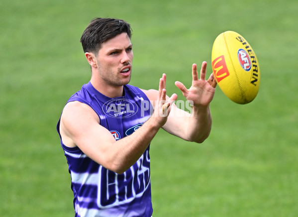 AFL 2024 Training - Geelong 160924 - A-54086888