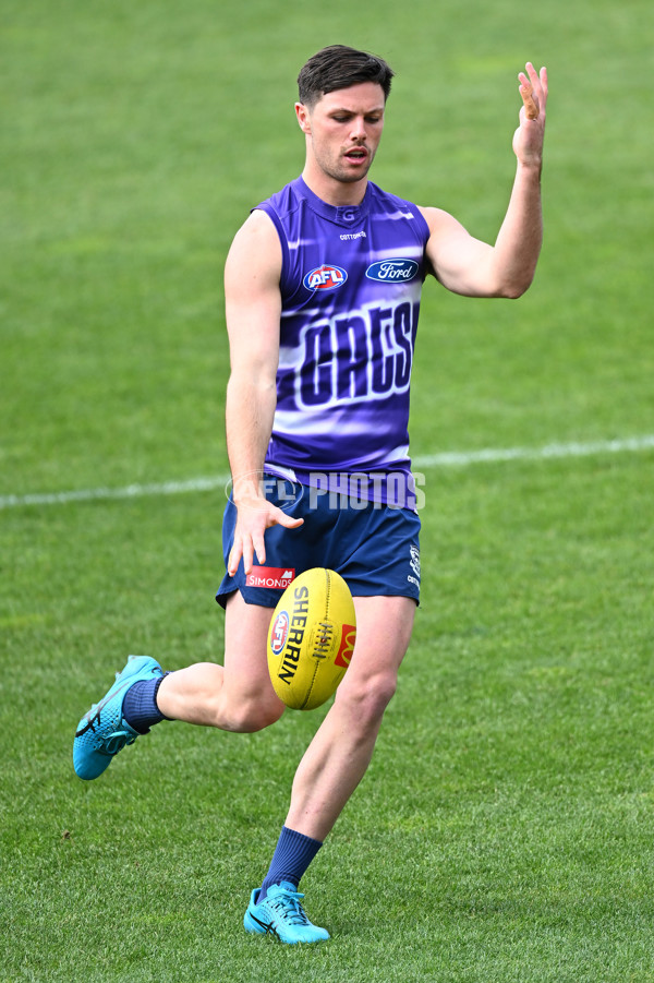 AFL 2024 Training - Geelong 160924 - A-54086890