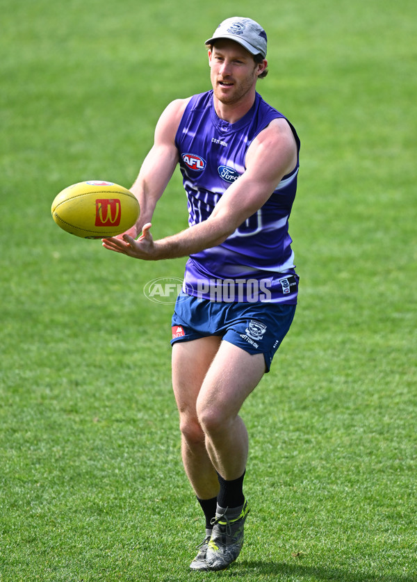 AFL 2024 Training - Geelong 160924 - A-54088760