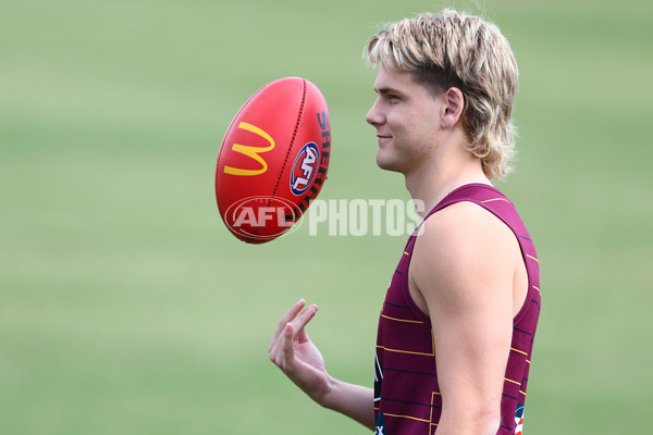 AFL 2024 Training - Brisbane 170924 - A-54091851