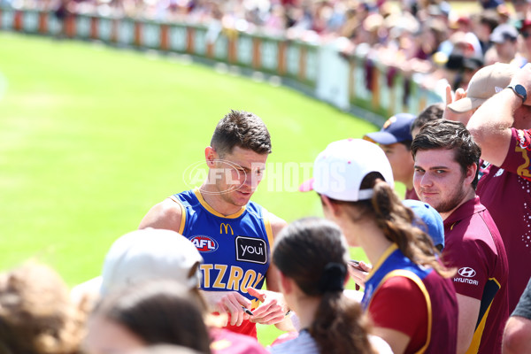 AFL 2024 Training - Brisbane 170924 - A-54091860