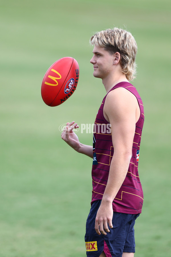 AFL 2024 Training - Brisbane 170924 - A-54094511