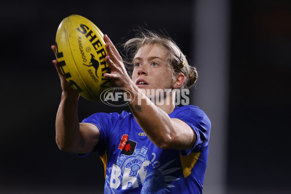 AFLW 2024 Round 04 - Collingwood v West Coast - A-54094581
