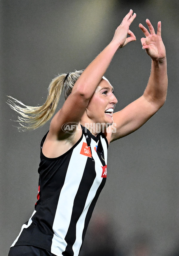 AFLW 2024 Round 04 - Collingwood v West Coast - A-54095570