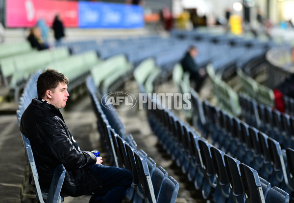 AFLW 2024 Round 04 - Collingwood v West Coast - A-54095576