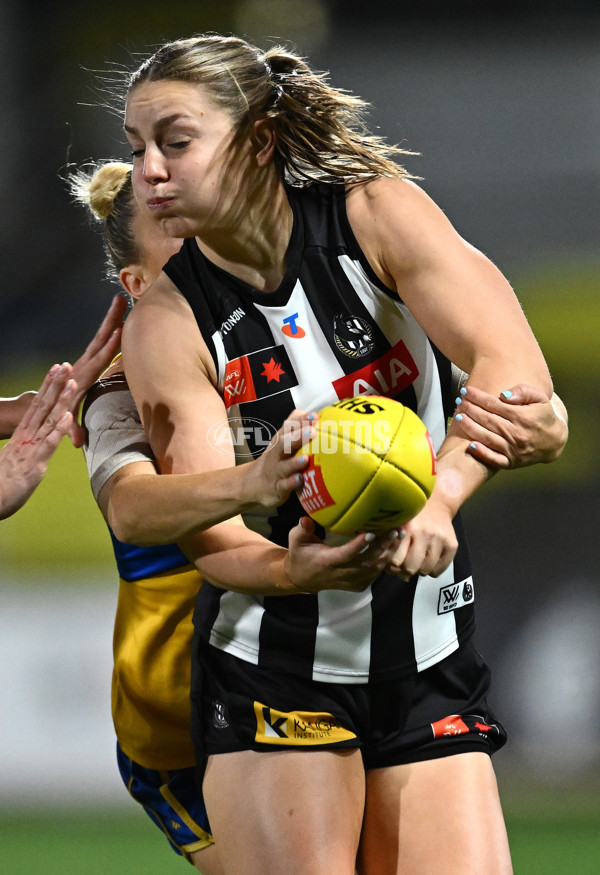 AFLW 2024 Round 04 - Collingwood v West Coast - A-54095579