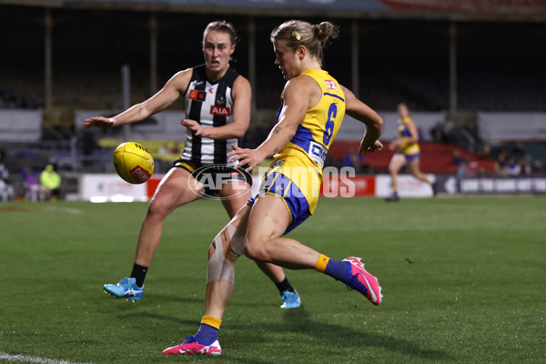 AFLW 2024 Round 04 - Collingwood v West Coast - A-54095584