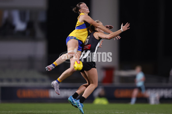 AFLW 2024 Round 04 - Collingwood v West Coast - A-54095589