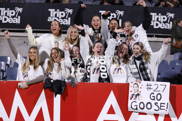AFLW 2024 Round 04 - Collingwood v West Coast - A-54097383