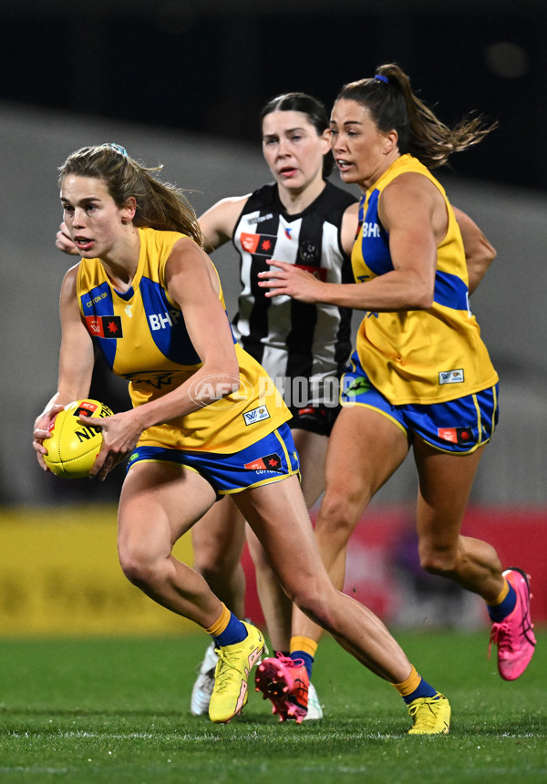 AFLW 2024 Round 04 - Collingwood v West Coast - A-54097385