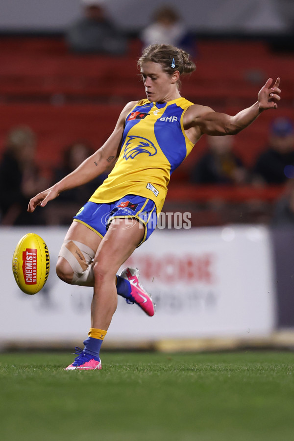 AFLW 2024 Round 04 - Collingwood v West Coast - A-54097408