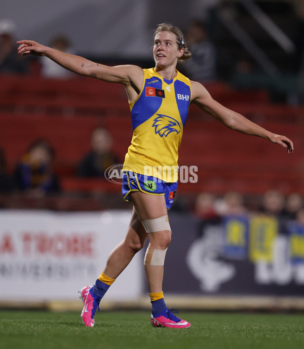 AFLW 2024 Round 04 - Collingwood v West Coast - A-54097411